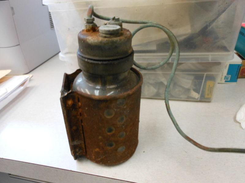 1934 packard super 8 oil injection bottle