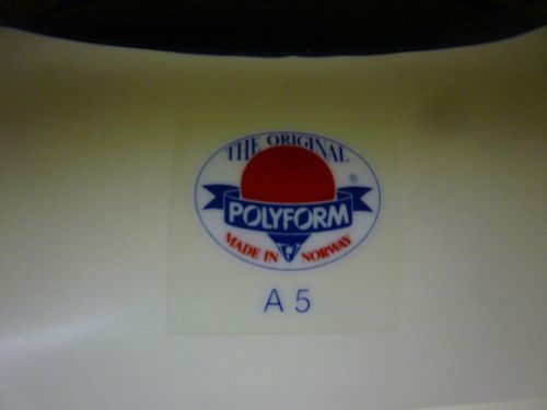 Poly-form a5 white buoy