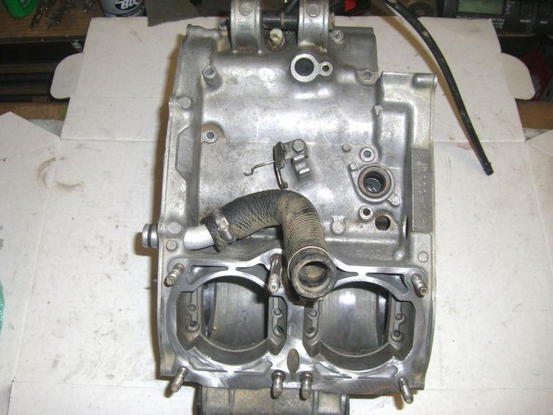 Sell Yamaha Banshee cases engine motor lower end matching set 87-06
