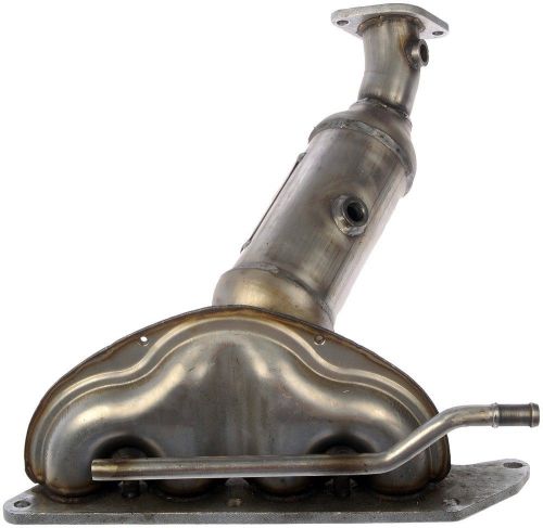 Exhaust manifold w/integrated catalytic converter fits 2005-2005 ford focus  dor