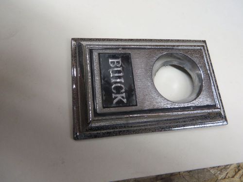 Buick riviera 79-85 1979-1985 trunk lid emblem ornament metal oem