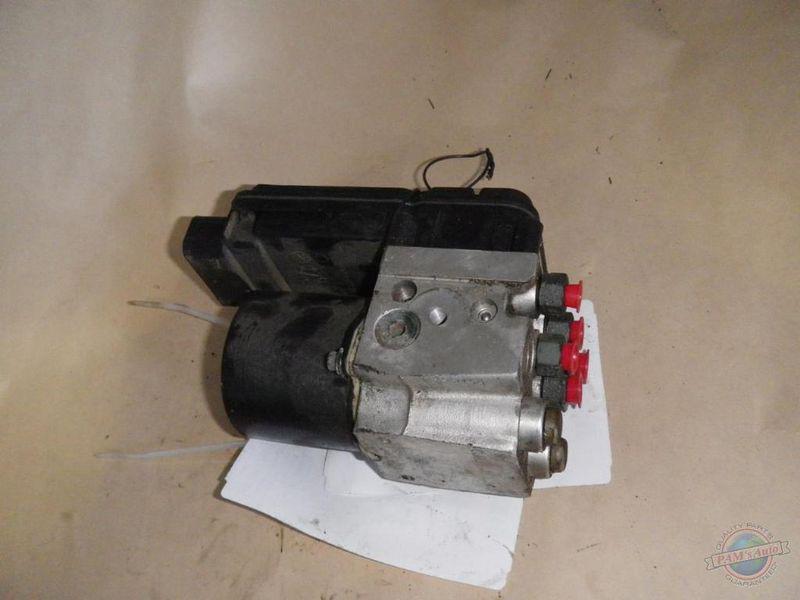 Abs module / pump ford f250sd pickup 830981 02 03 04 assy abs with ecu