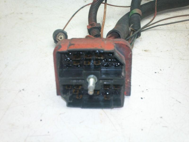 Sell 1979 CHEVY CAMARO UNDER HOOD WIRING HARNESS FUSE BLOCK (GOOD FOR