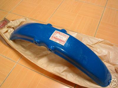 Kawasaki ke100 76-81 front fender candytone blue nos genuine jp p/n 35004-082-4c