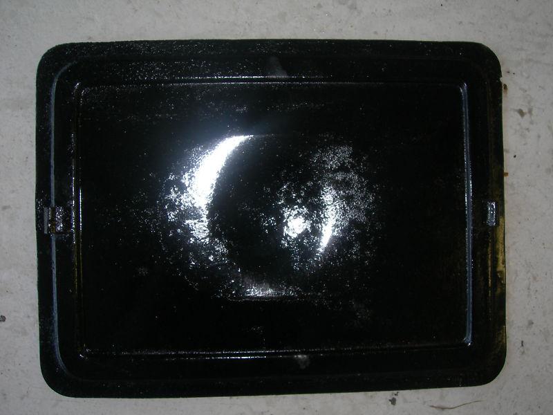 Original nash metropolitan battery box cover / steel lid