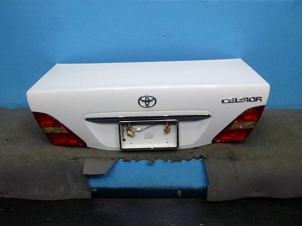 Toyota celsior 2002 trunk panel [3715300]