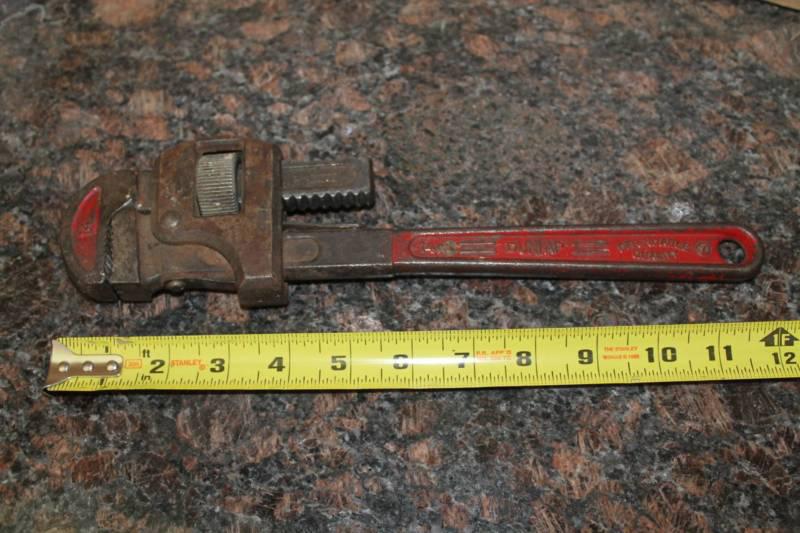 Vintage dunlap pipe wrench adjustable 14 inch made in usa