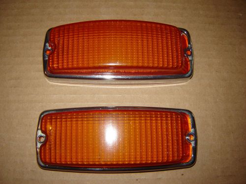 Two 1979 triumph spitfire front parking/directional lights lamps lens covers