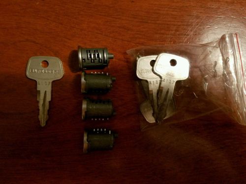 Yakima lock cores sks system four locks four keys a137 a 137