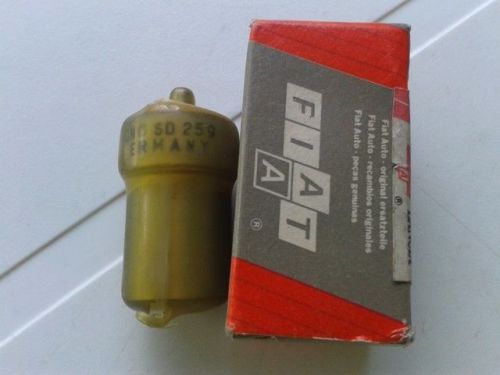Injector nozzle - fiat croma / lancia thema 2500 td, trafic 2.5 d, bmw 324d/524d