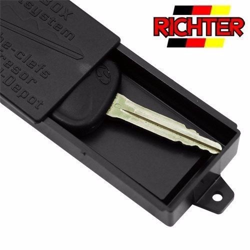 Richter 309 car security emergency safety hide key holder box magnet case black