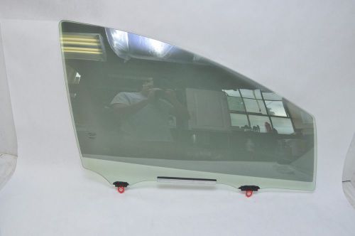 2012 toyota prius c nhp10 hatchback front right door window glass passenger oem
