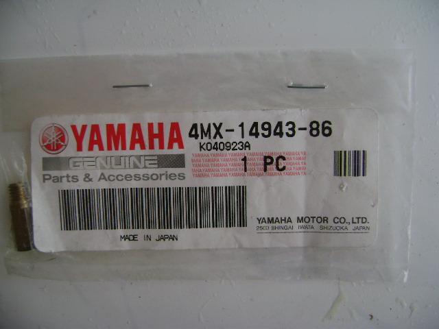 Brand new #142 main carb jet. yamaha 4mx-14943-86