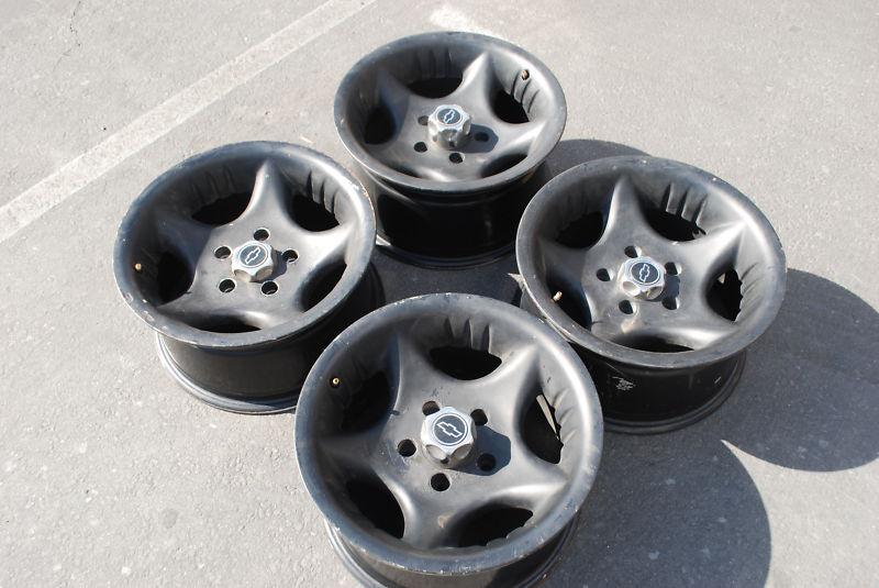 Chevrolet aftermarket 16"  powder coated black wheels rims outright sale