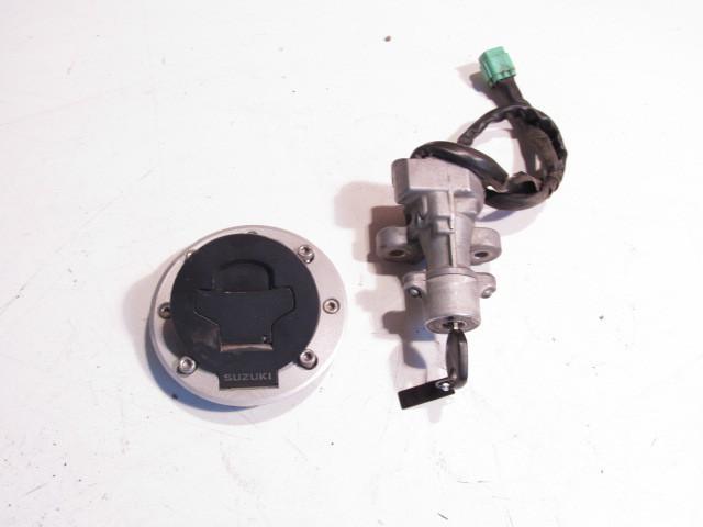 Suzuki dl1000 v-strom 1000 dl 2002-2009 ignition switch & gas cap w/ key 130613