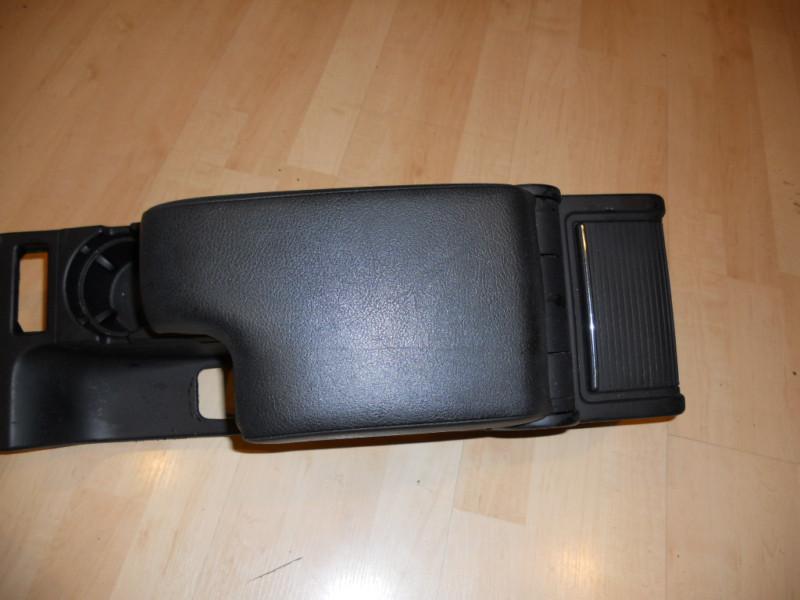 Bmw e46 325 330 black leatherette armrest cupholder arm rest cup holder ash tray