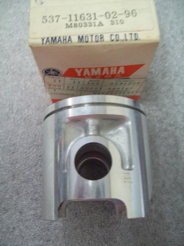 Genuine yamaha piston std yz125 yz100 mx125 537-11631-02-96 new nos