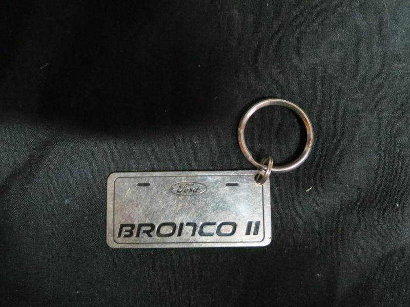Ford bronco ii key chain fob - vintage collectible memorabilia charm decor