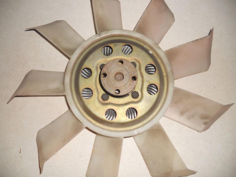 Cooling fan assembly with clutch works oem 4 bolt 17 inch x 4 inch thickness 