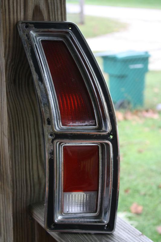 1977 1978 1979 ford ranchero tail light assembly for driver side rh 