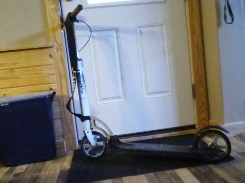 X00tr scooter good condition pre-owned