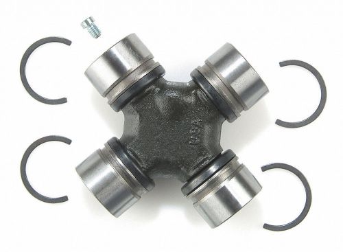 Universal joint rear,front right moog 246