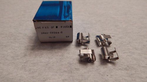 Nos 1978 80 ford fiesta disc brake pad anti rattle clips
