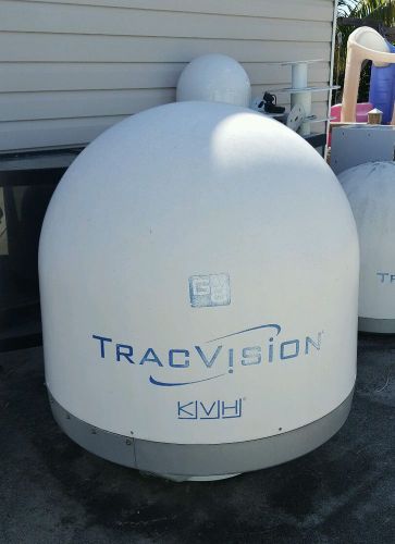 Kvh tracvision g8 sat tv antenna.