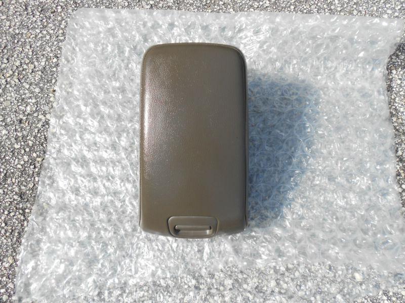 Nissan maxima center console armrest lid  01 02 03 04 oem