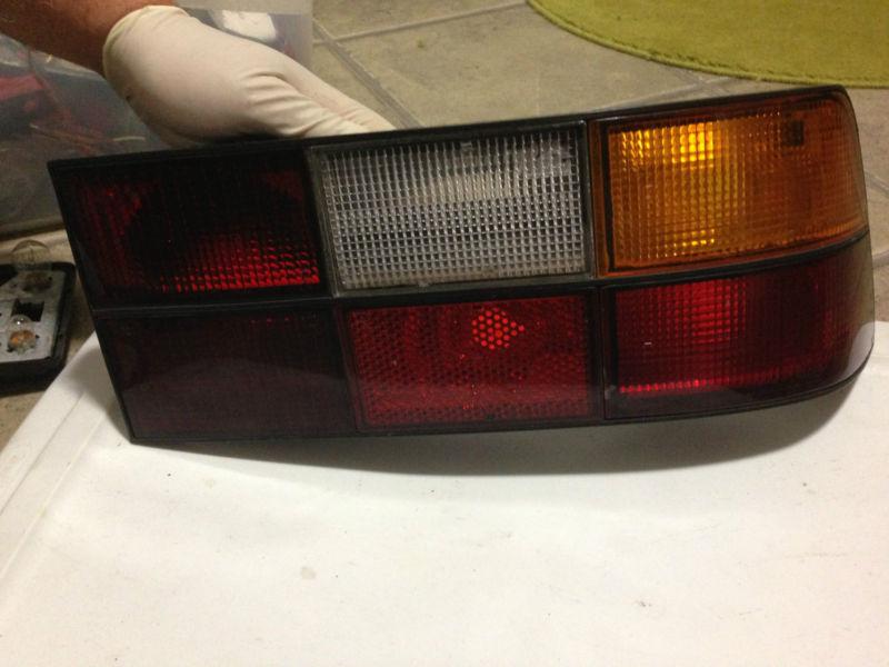 Used porshe 944, 924 right tail light in good shape