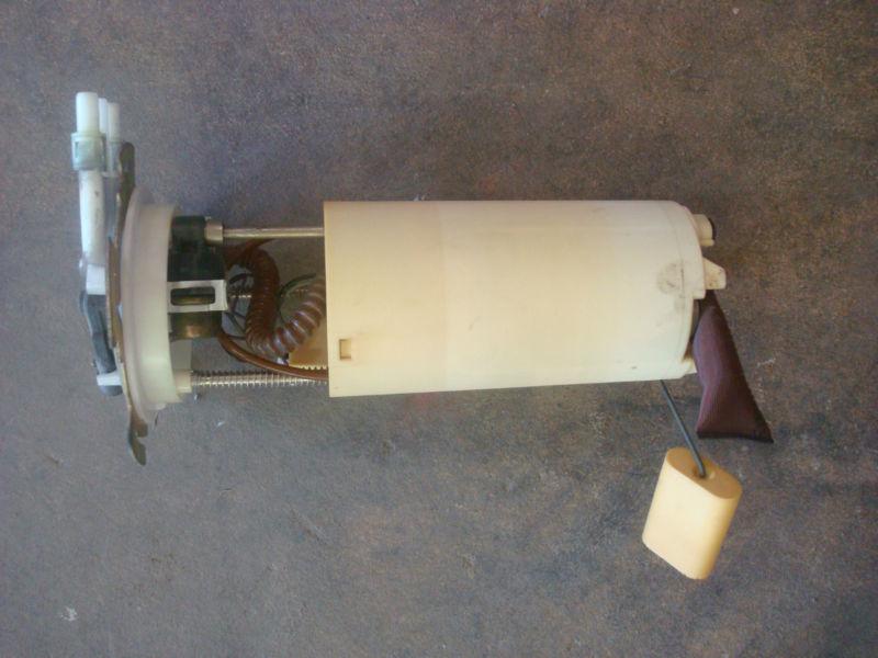 98 02 camaro firebird fuel pump assembly bucket indicator oem