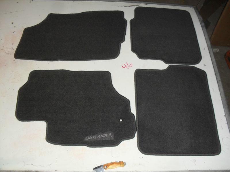 New floor mats mitsubish outlander 03 04 05 06 charcoal set