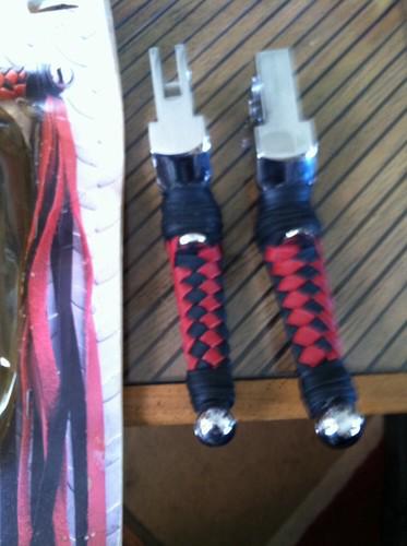 Kuryakyn black/red braid trigger levers w/o fringe 82-95 harley 21761