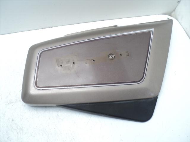 #3236 honda gl1200 goldwing aspencade right plastic side cover / panel