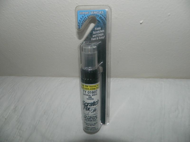 Scratch fix 2 in 1 touch up paint toyota ty 01607 natural white dupli-color