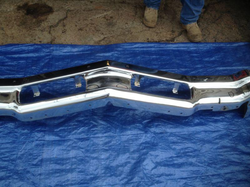 1973 chevrolet monte carlo front bumper ( plated ) bright chrome. 