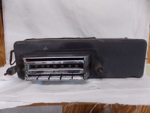 Original vintage oldsmobile radio am super de luxe 98 88 delux 983205 $9.95 nr