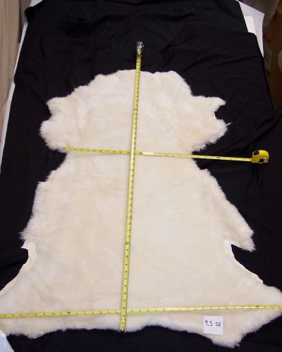 Sheepskin pelt-merino lambskin -white (9.5 sf)