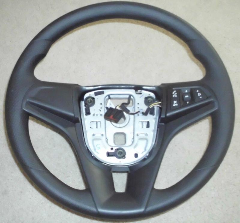 Steering wheel gm part #95227500 2012-2013 chevy cruze