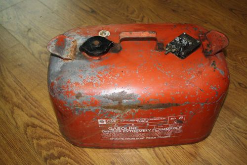 Gas omc  gasoline outboard boat motor 6 gallon metal gas tank can-clean inside!
