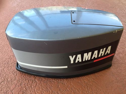 Yamaha 30hp top cowling from a 92 c30elrq oem part # 689-42610-l2-ek