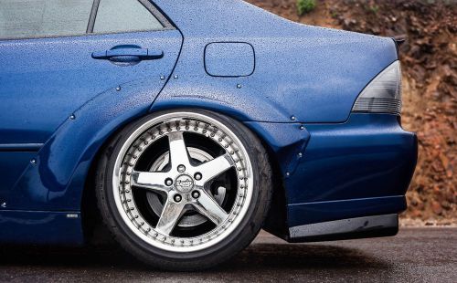 Rear fender flares and side skirts &#034;mons&#034; for lexus is300/toyota altezza