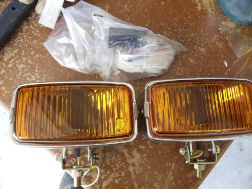 Peterson manufacturing amber fog llights sae-fy-85 new with hardware