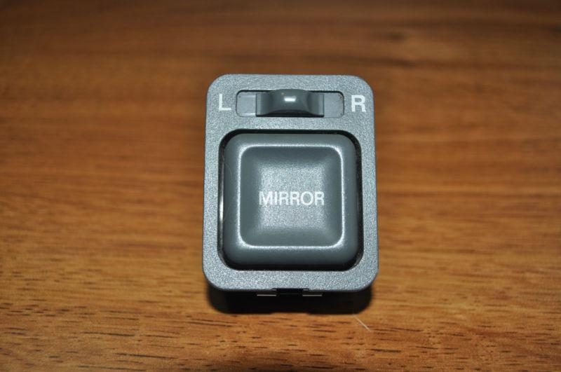 96-00 honda civic 97-01 honda cr-v crv power mirror switch control button grey