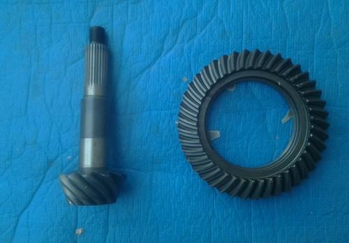 Jeep scout cj5 dana 27 ring and pinion 3.73 ratio nos