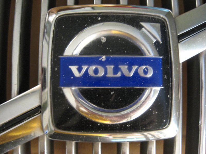Volvo oem chrome grille 9190776 for c70 s70 v70 98-00