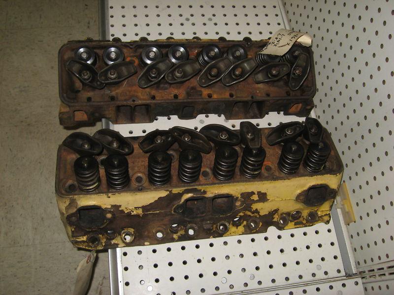 Pair of hi horsepower ported small block cylinder heads  3782461