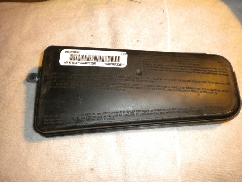 08 09 10 town country seat air bag side impact oem rh