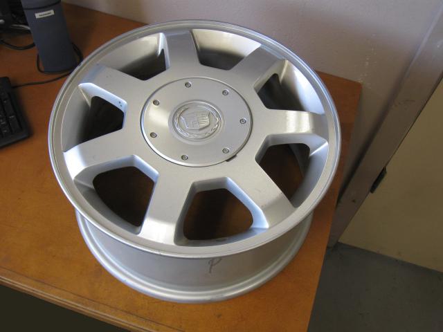 2004 - 20011 cadillac cts factory alloy wheel 17 inch