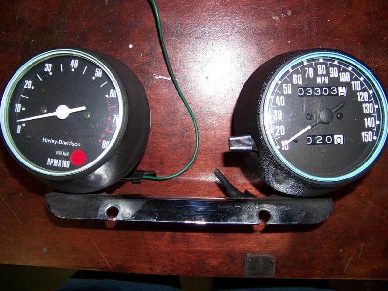 1980 harley ironhead sportster speedometer, tach and mounting bracket